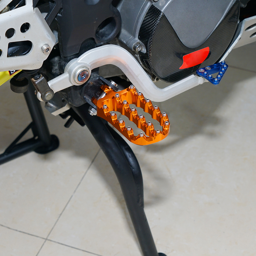 Ktm 690 2024 enduro footpegs